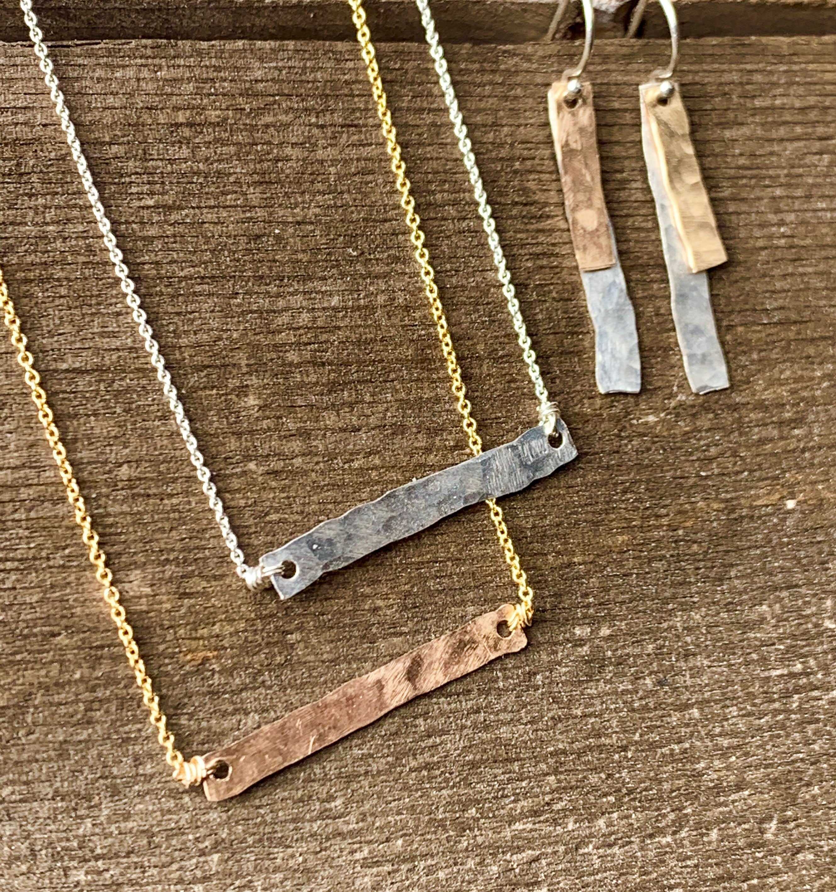 Hammered Bar Necklace