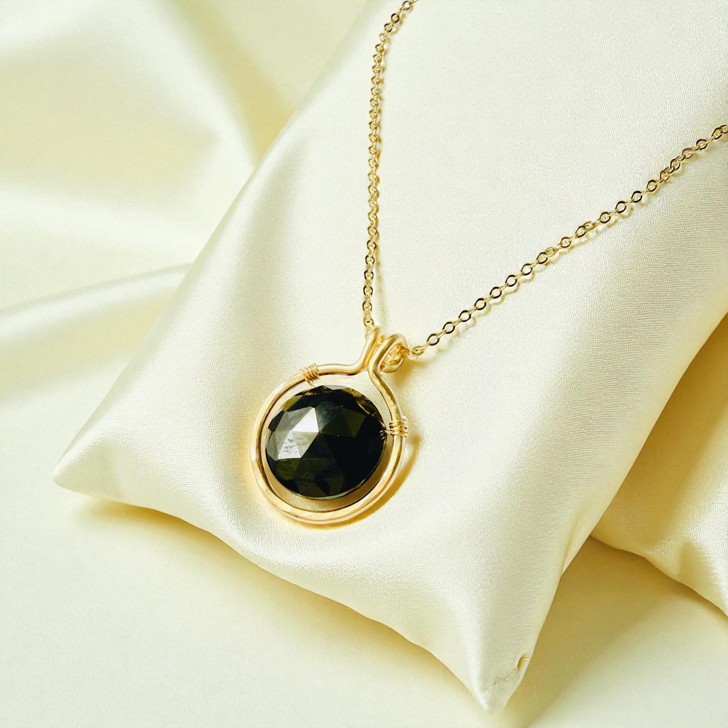 Framed Round Black Onyx Necklace