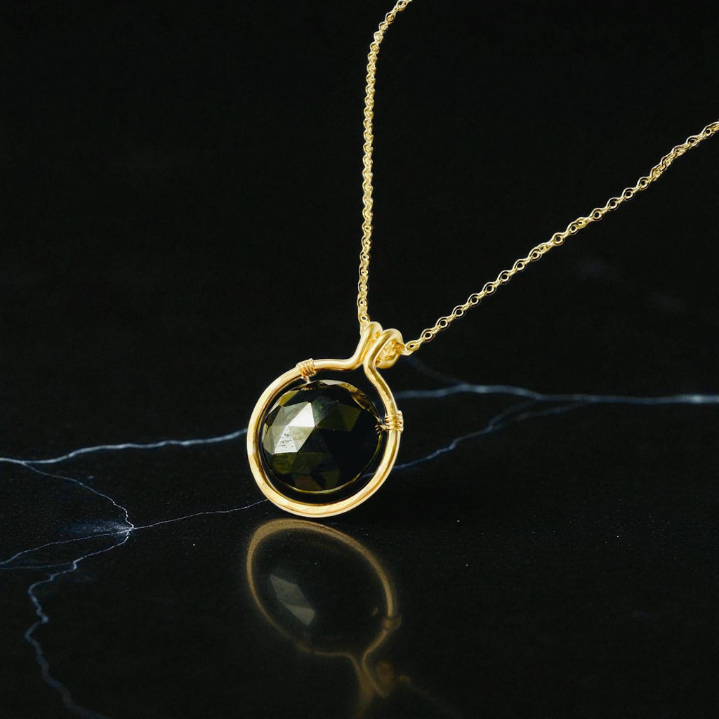 Framed Round Black Onyx Necklace