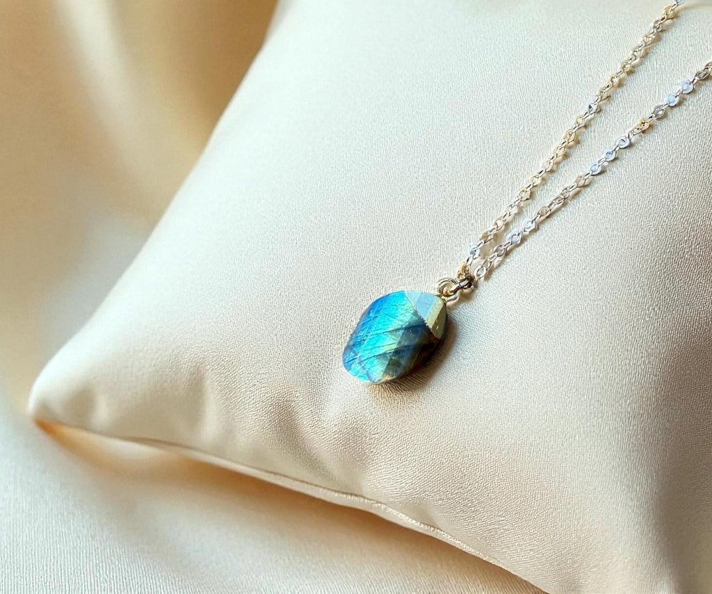 Labradorite Pear Necklace