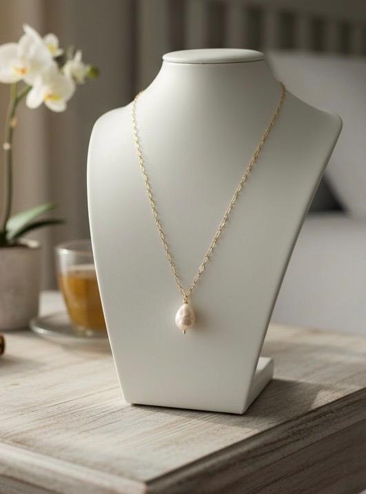 Large Pearl Necklace